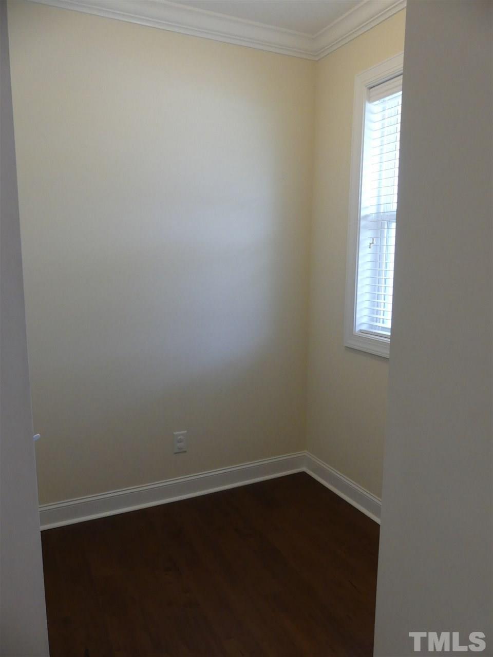2808 Bogle Branch Court Raleigh, NC 27606 - Photo 3 of 27 Gallery Image 3