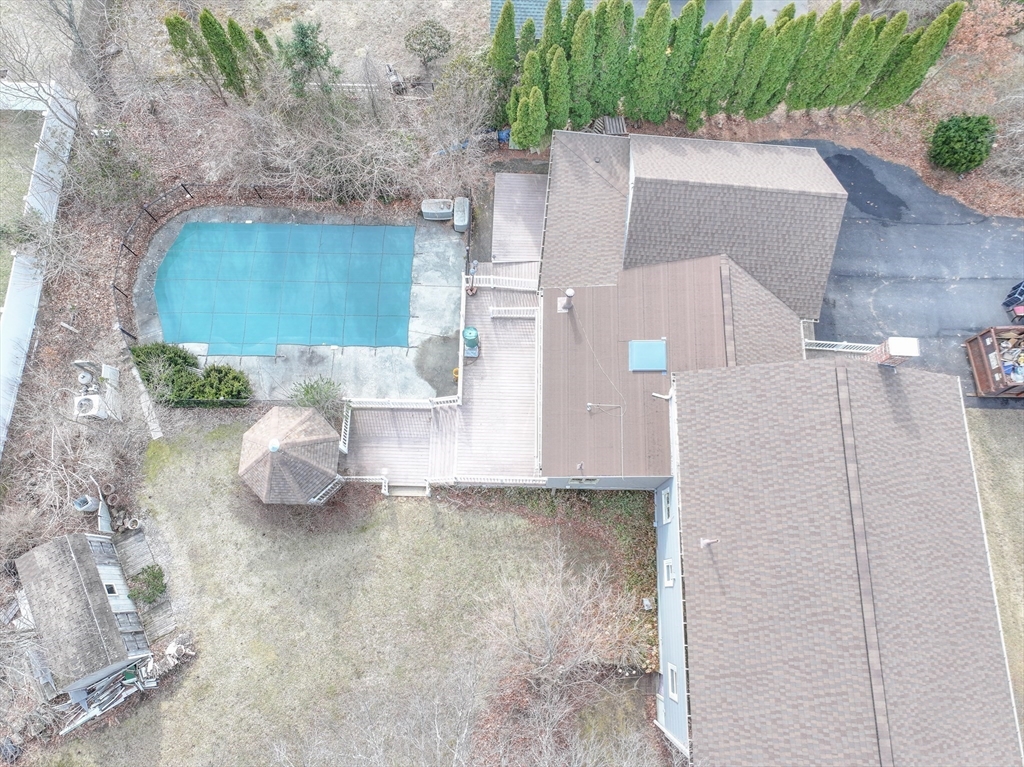 10 Brookside Road Mansfield, MA 02048 - Photo 37 of 40