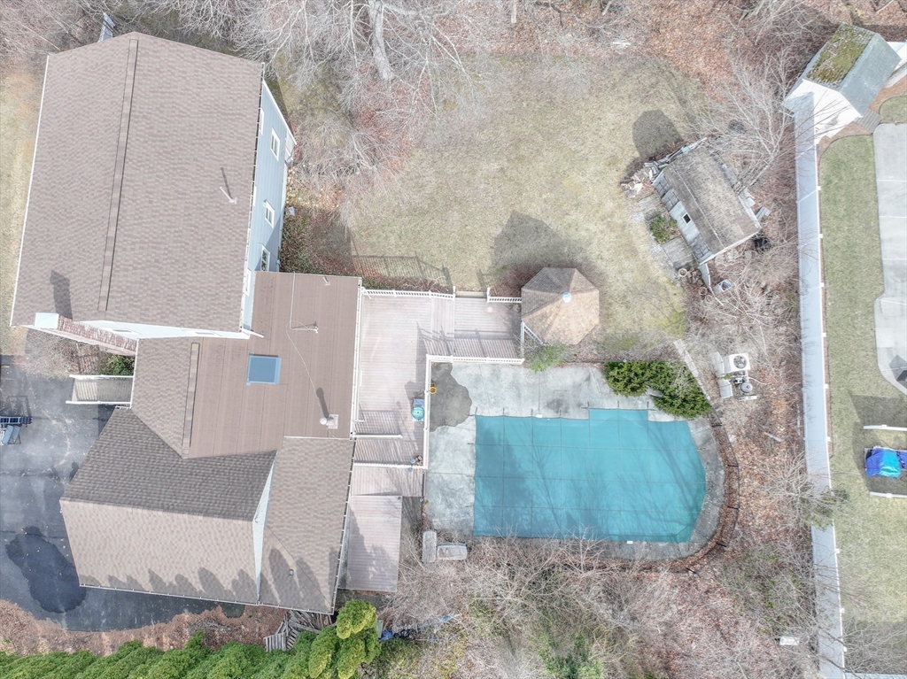 10 Brookside Road Mansfield, MA 02048 - Photo 5 of 40