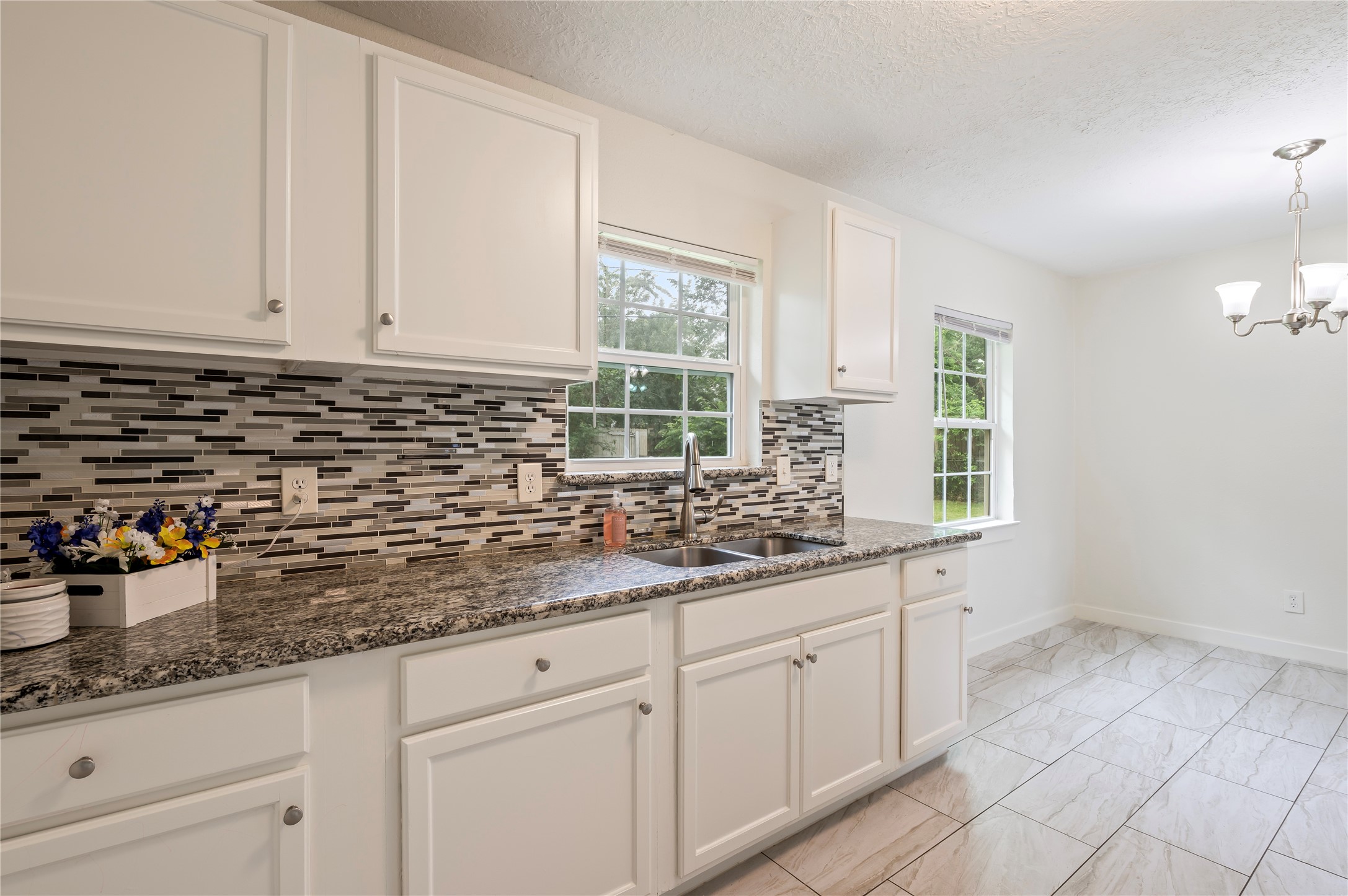 504 Burke Road Pasadena, TX 77506 - Photo 18 of 26