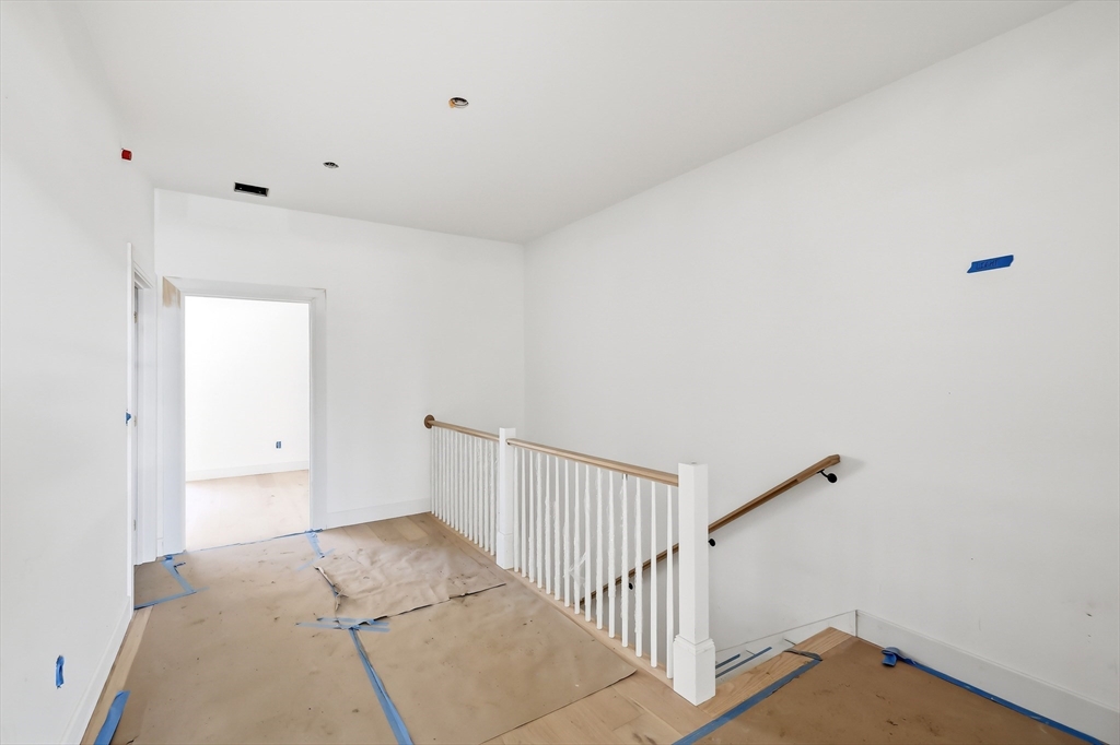 9 Elizabeth Lane, Unit 9 Easthampton, MA 01027 - Photo 13 of 30