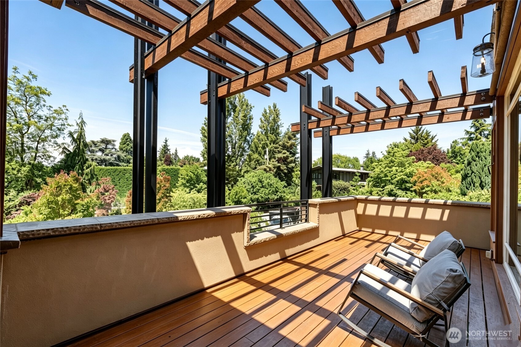 3225 West Mercer Way Mercer Island, WA 98040 - Photo 11 of 34