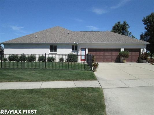 49289 Monte Road New Baltimore, MI 48047 - Photo 5 of 28 31328696-4.JPG