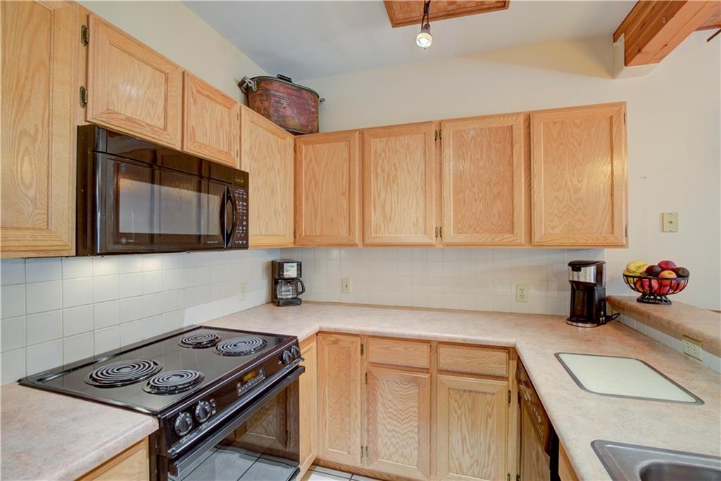 602 4 O Clock Road, Unit B32 Breckenridge, CO 80424 - Photo 19 of 35 Gallery Image 19