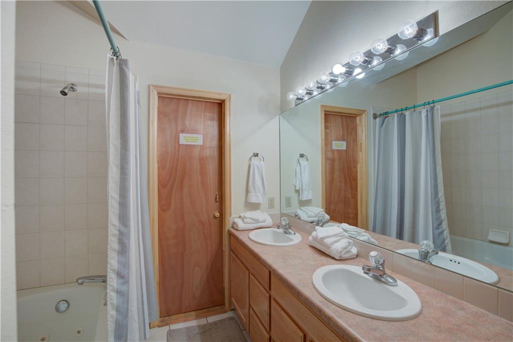 602 4 O Clock Road, Unit B32 Breckenridge, CO 80424 - Photo 26 of 35 Gallery Image 26