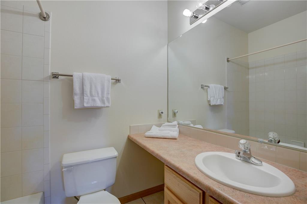 602 4 O Clock Road, Unit B32 Breckenridge, CO 80424 - Photo 28 of 35 Gallery Image 28