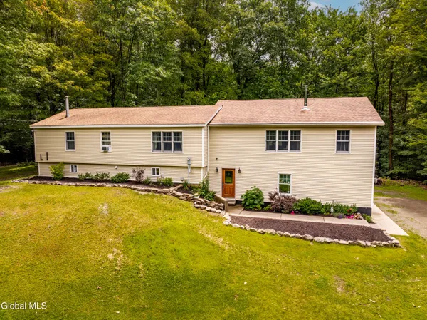 $399,000 | 742 Babcock Lake Road, Grafton, NY 12138