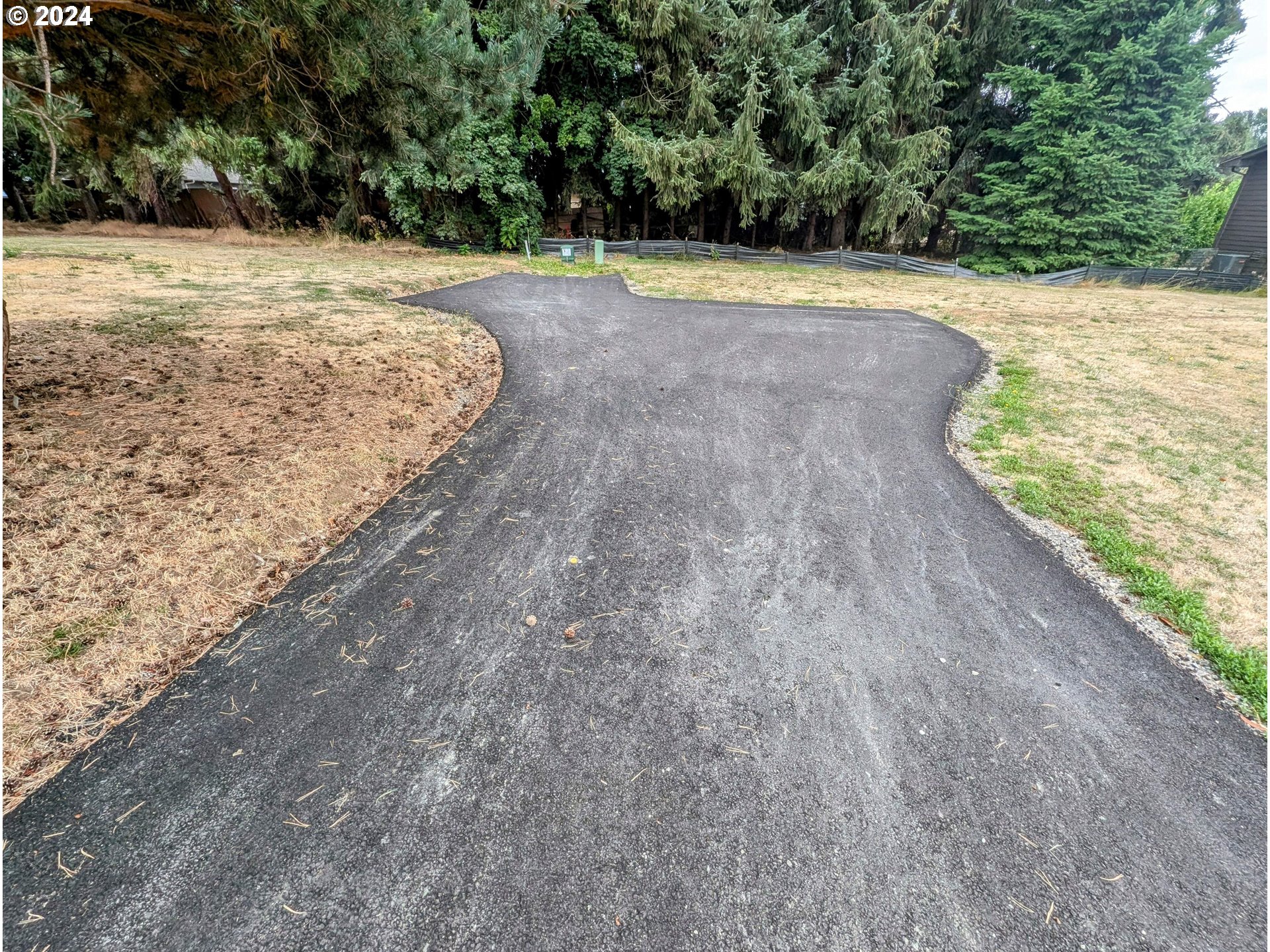2205 Northwest 69th Street Vancouver, WA 98665 - Photo 2 of 9
