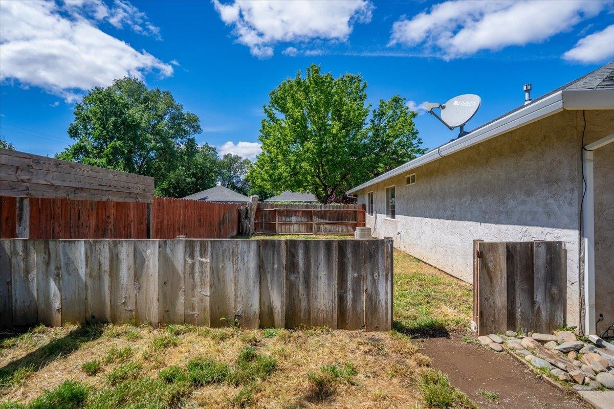 245 Shelley Way Red Bluff, CA 96080 - Photo 52 of 63