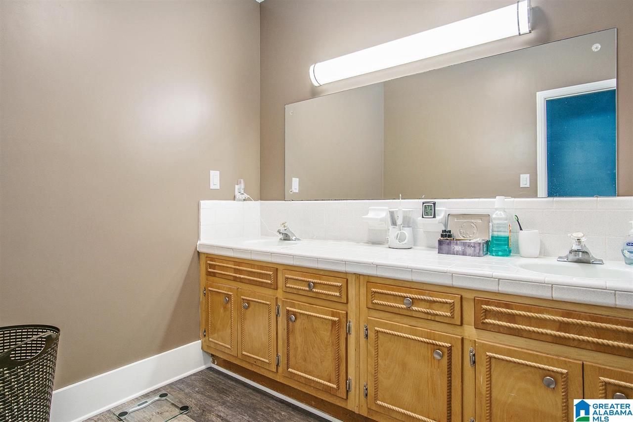 256 Benson Road Gardendale, AL 35071 - Photo 23 of 37