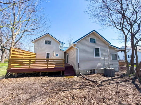 $430,000 | 501 North Elm Street, Three Oaks, MI 49128