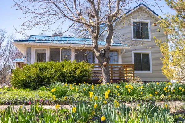 $430,000 | 501 North Elm Street, Three Oaks, MI 49128