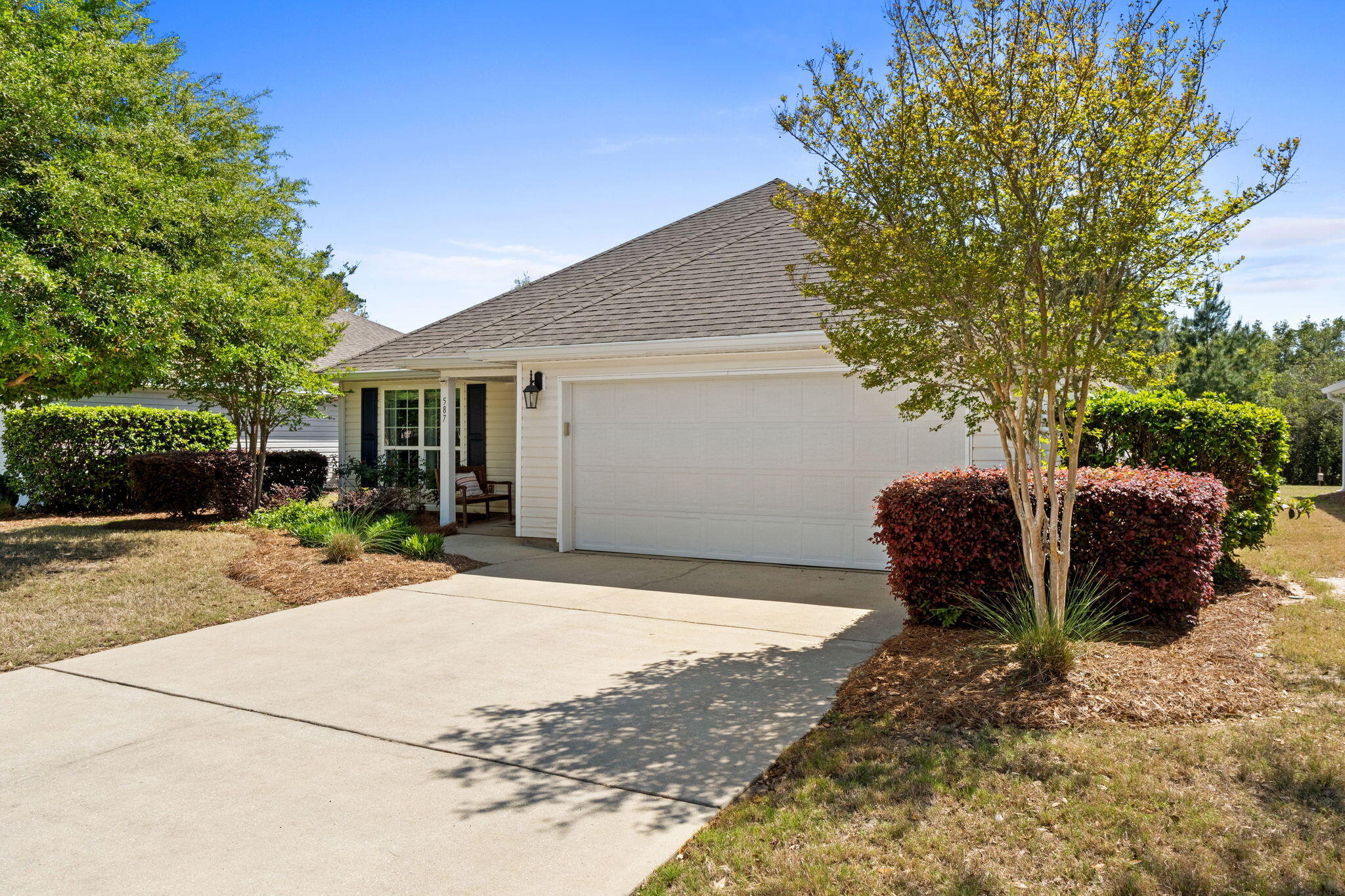 587 Fanny Ann Way Freeport, FL 32439 - Photo 56 of 78 a view of a backyard of the house