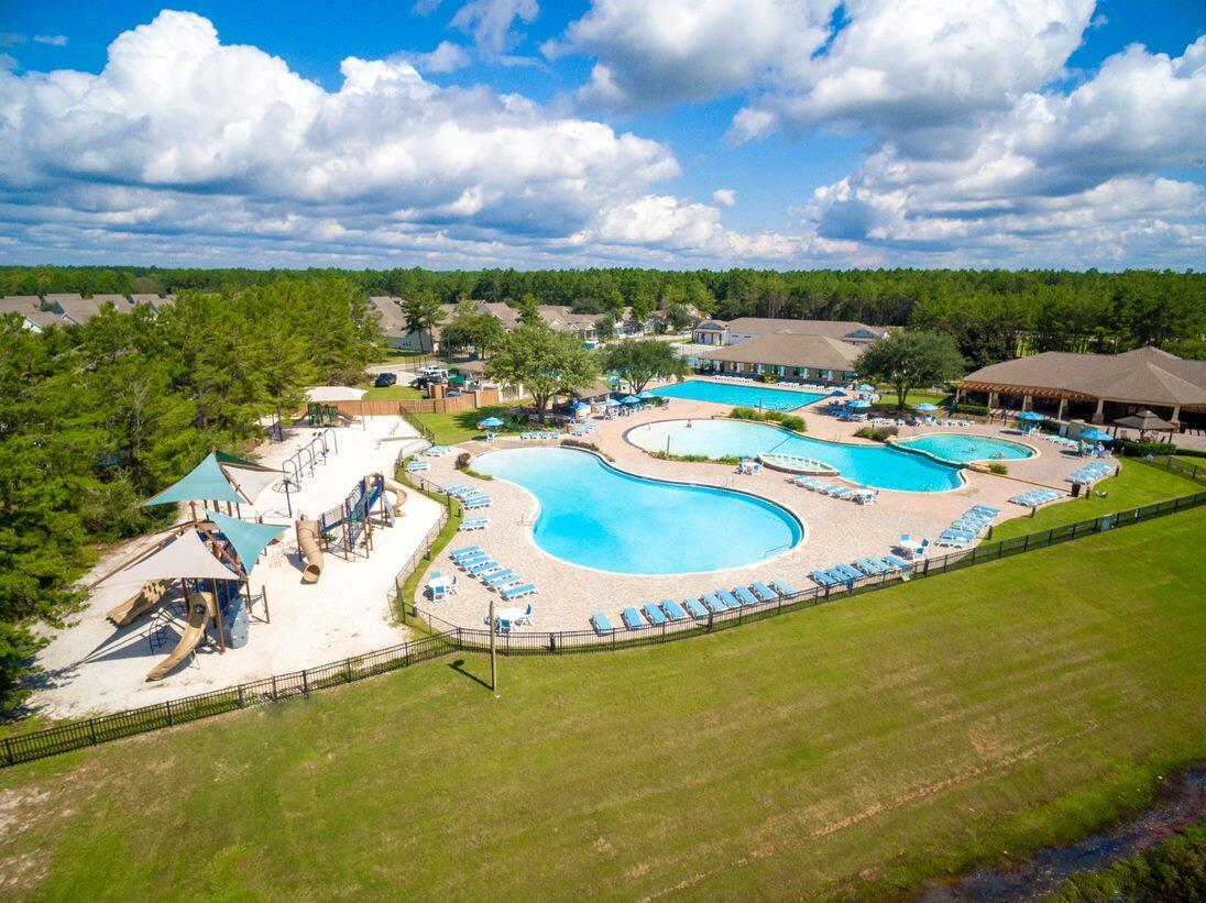 587 Fanny Ann Way Freeport, FL 32439 - Photo 68 of 78 a view of a swimming pool with an ocean