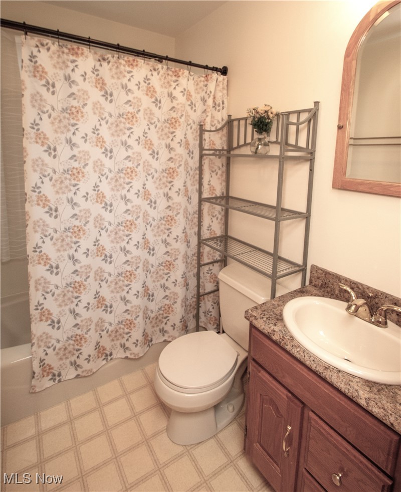 3385 Laurel Road Brunswick, OH 44212 - Photo 16 of 29 Gallery Image 16