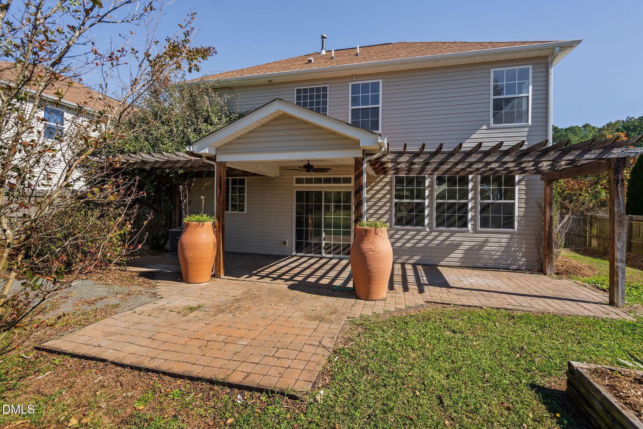 620 Conover Road Durham, NC 27703 - Photo 25 of 37 6-web-or-mls-620-conover-rd