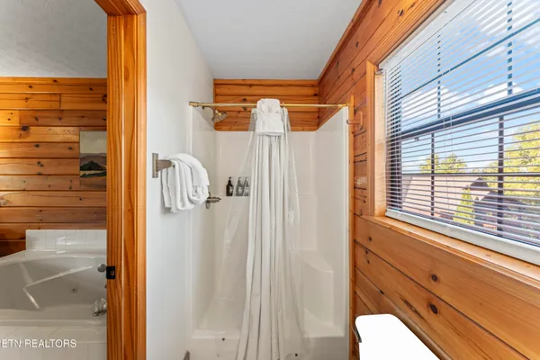 $749,000 | 1550 Bears Den Way, Sevierville, TN 37862