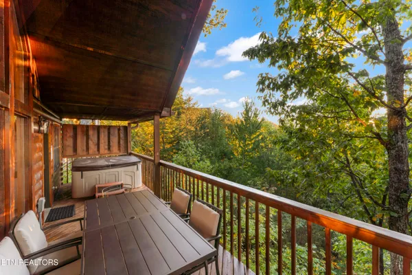 $749,000 | 1550 Bears Den Way, Sevierville, TN 37862