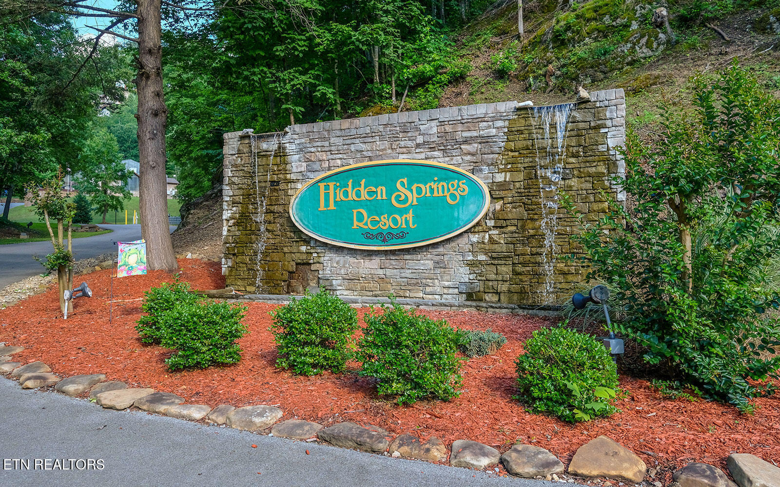1550 Bears Den Way Sevierville, TN 37862 - Photo 38 of 55 Hidden Springs Resort Entrance