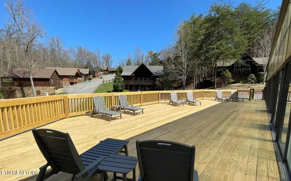$749,000 | 1550 Bears Den Way, Sevierville, TN 37862