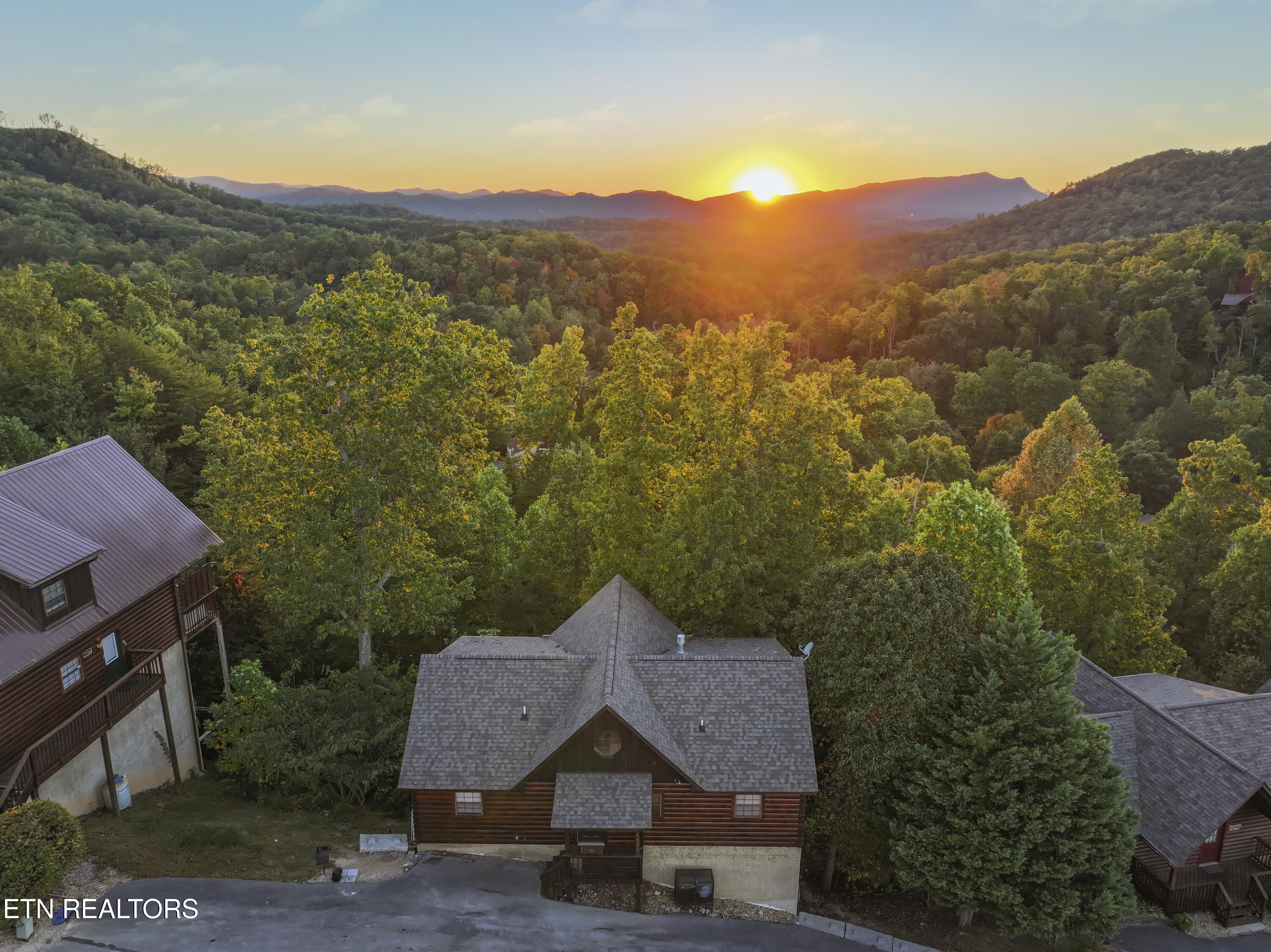 1550 Bears Den Way Sevierville, TN 37862 - Photo 46 of 55 Aerial View