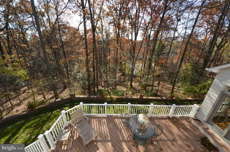 2009 Spring Branch Drive Vienna, VA 22181 - Photo 11 of 30 View