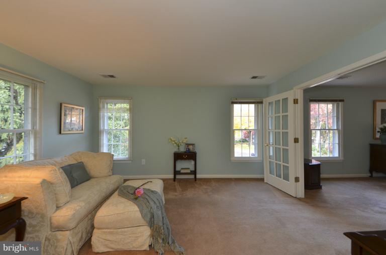 2009 Spring Branch Drive Vienna, VA 22181 - Photo 27 of 30 Sitting Room