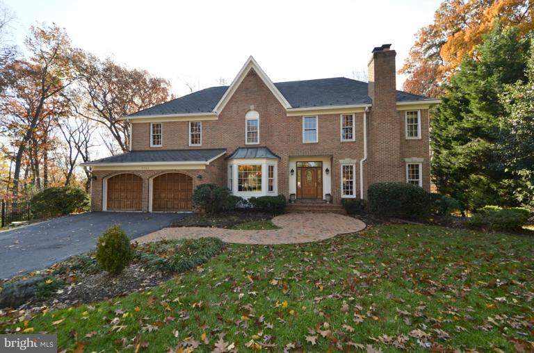 2009 Spring Branch Drive Vienna, VA 22181 - Photo 30 of 30 Exterior (Front)