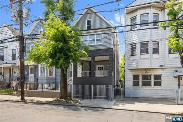 $759,000 | 164 Parker Street, Newark, NJ 07104