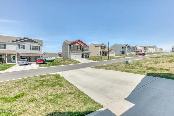$385,000 | 1028 Tara Court, Blountville, TN 37617