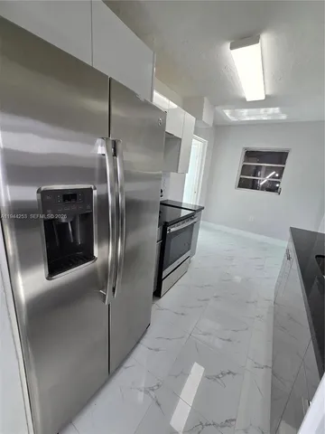 $3,200 | 1320 Northeast 211th Terrace, Miami, FL 33179