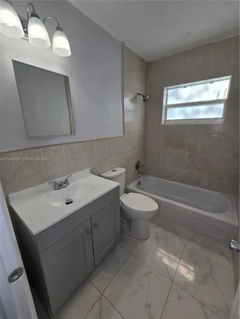 $2,900 | 1320 Northeast 211th Terrace, Miami, FL 33179