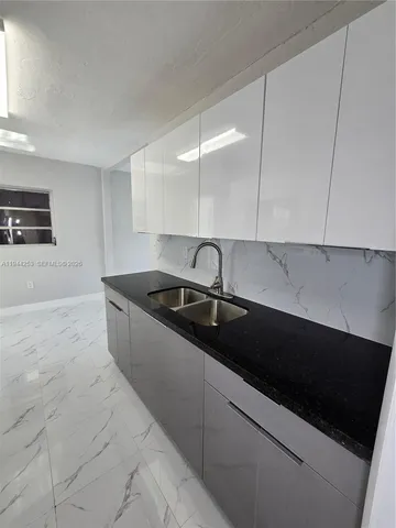 $3,200 | 1320 Northeast 211th Terrace, Miami, FL 33179