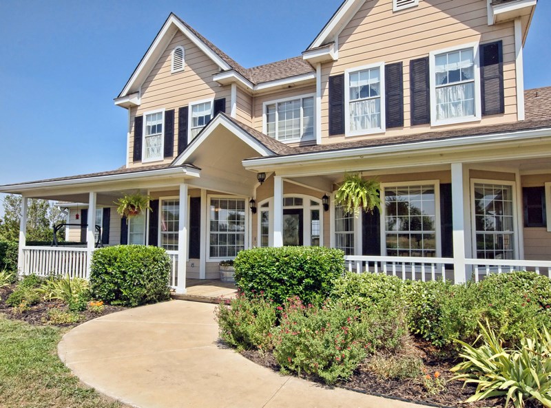 255 County Road 427 Thrall, TX 76578 - Photo 1 of 1 front view of a brick house with a yard