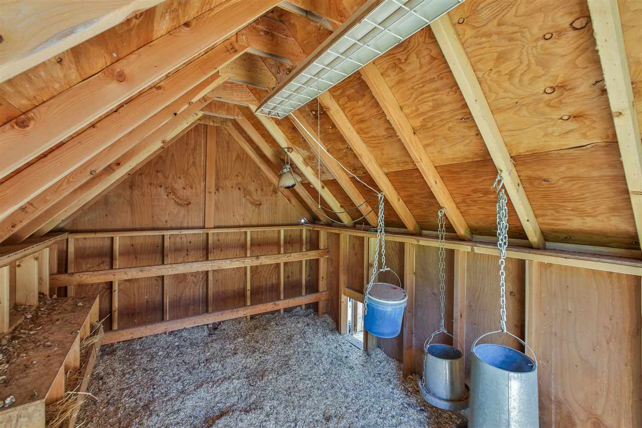 42413 North Division Road Deer Park, WA 99006 - Photo 16 of 20 Gallery Image 16