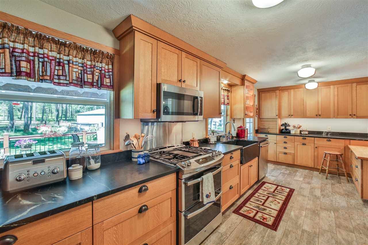 42413 North Division Road Deer Park, WA 99006 - Photo 6 of 20 Gallery Image 6