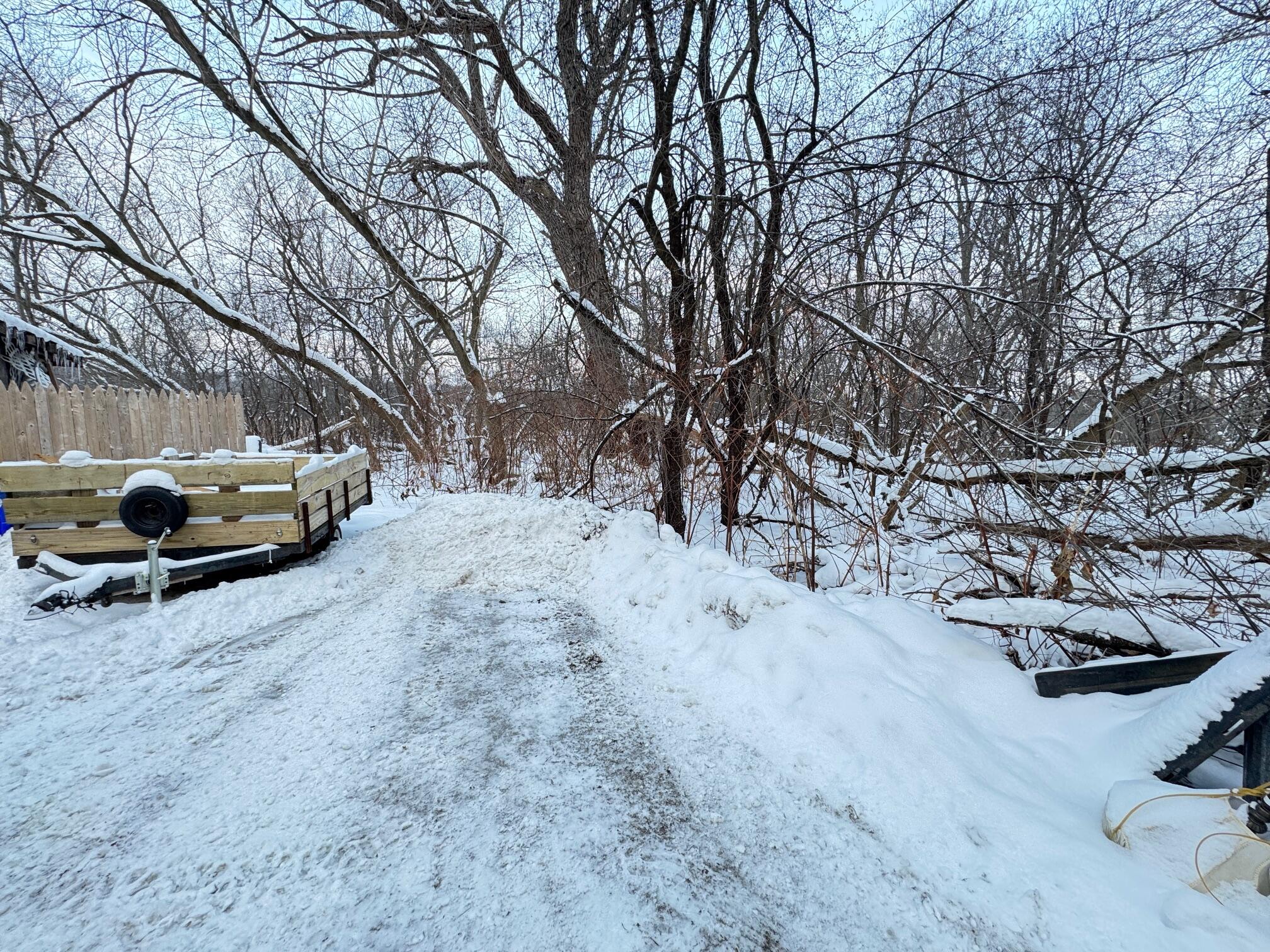 N44W28076 Capitol Drive Delafield, WI 53072 - Photo 11 of 18 IMG_6982