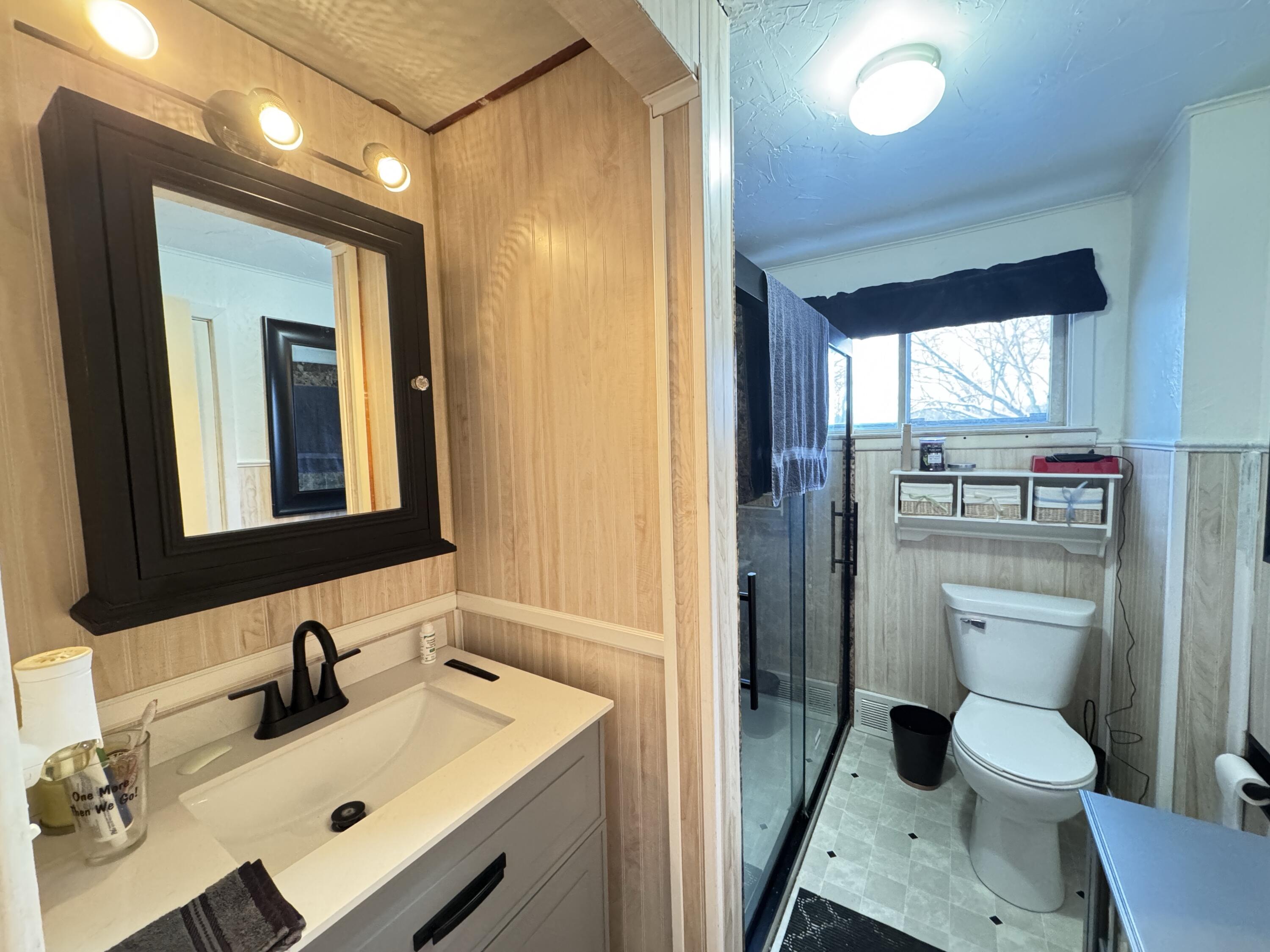 N44W28076 Capitol Drive Delafield, WI 53072 - Photo 10 of 18 IMG_6965