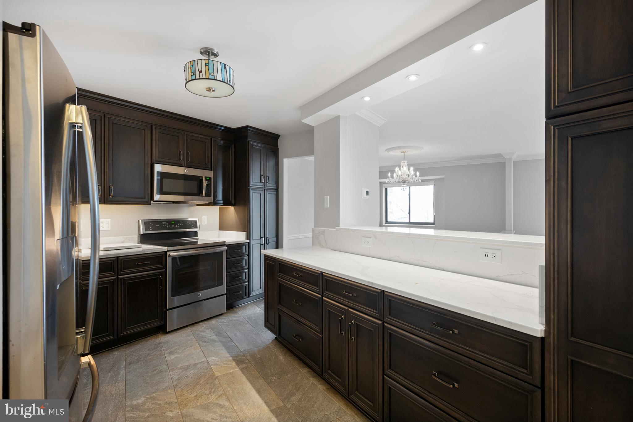 5904 Mt Eagle Drive, Unit 504 Alexandria, VA 22303 - Photo 15 of 50