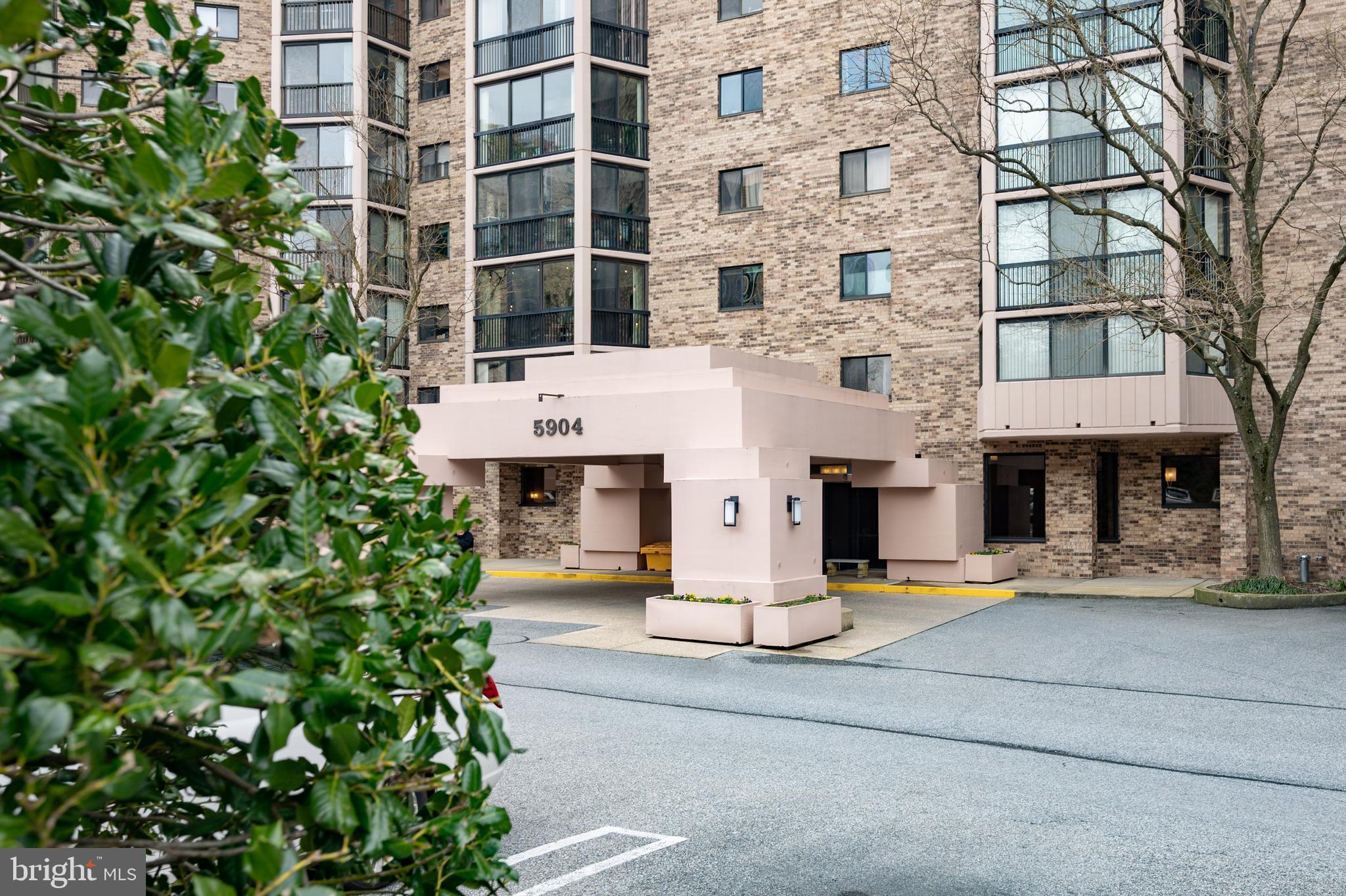 5904 Mt Eagle Drive, Unit 504 Alexandria, VA 22303 - Photo 31 of 50