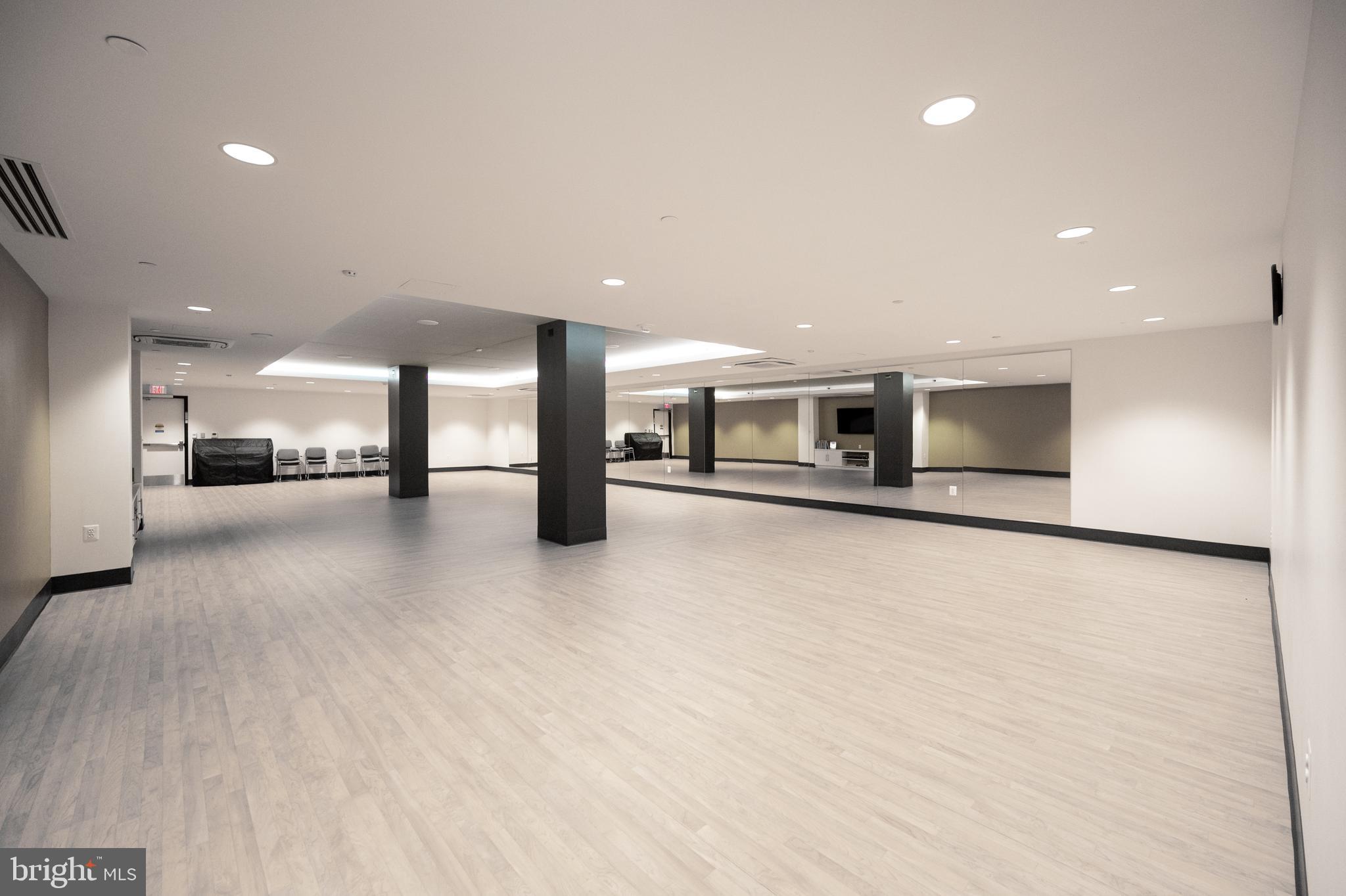 5904 Mt Eagle Drive, Unit 504 Alexandria, VA 22303 - Photo 39 of 50