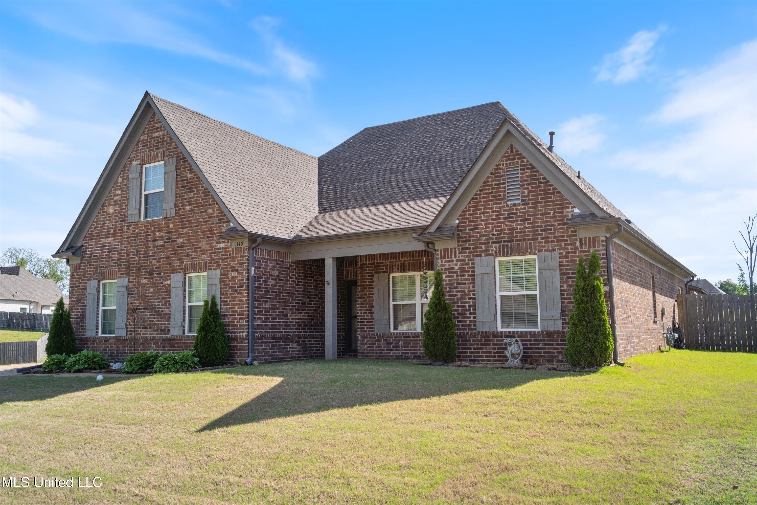1140 Pettigrew Drive Hernando, MS 38632 - Photo 2 of 42 02-DSC6443