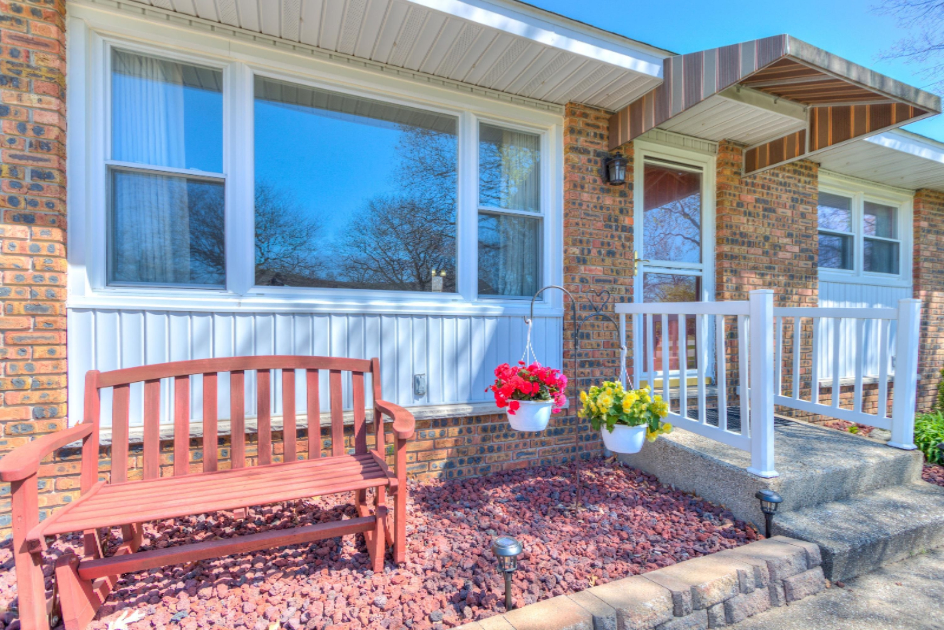 1474 Woodside Road Muskegon, MI 49441 - Photo 38 of 45 Front Porch 2