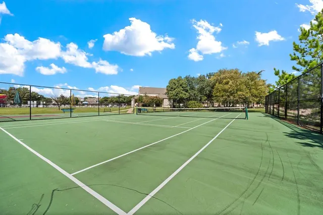 a view of a tennis court