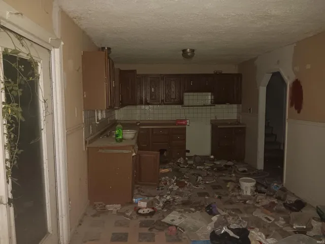 $79,000 | 7751 Bullerdick Road, Poland, IN 47868