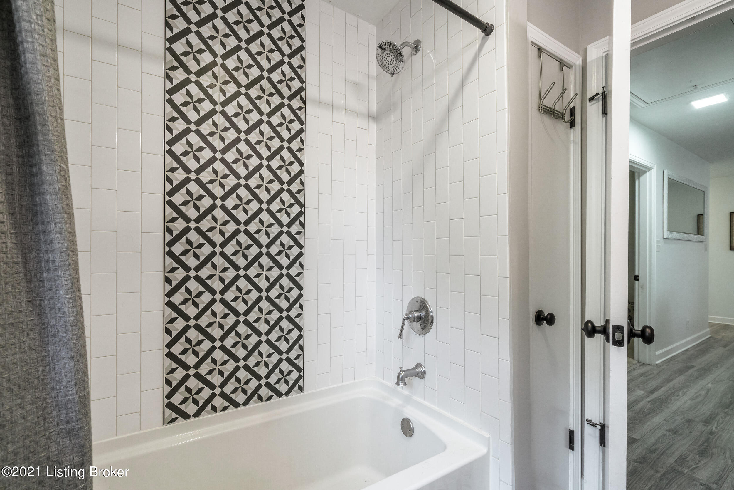210 Brunswick Road Louisville, KY 40207 - Photo 35 of 56 210 Brunswick Road-40