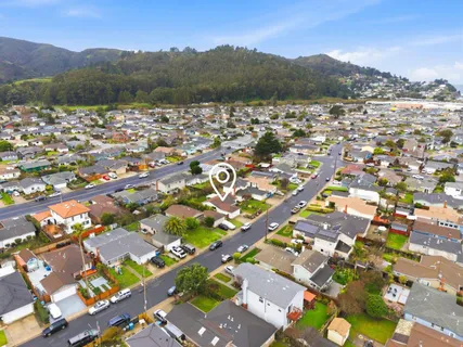 $1,245,000 | 824 Arguello Boulevard, Pacifica, CA 94044