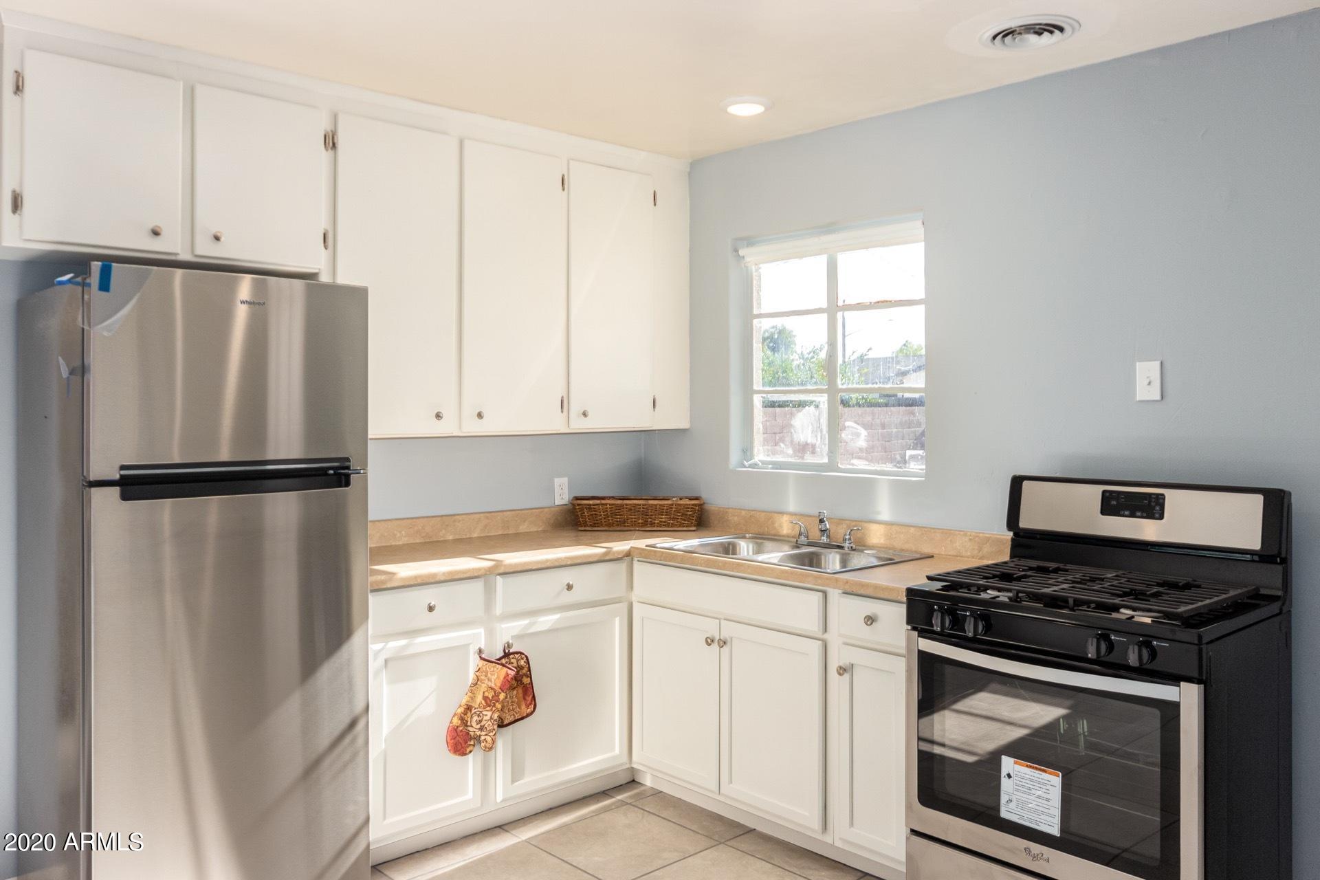 2407 West Osborn Road Phoenix, AZ 85015 - Photo 18 of 27 0018-Osborn 17