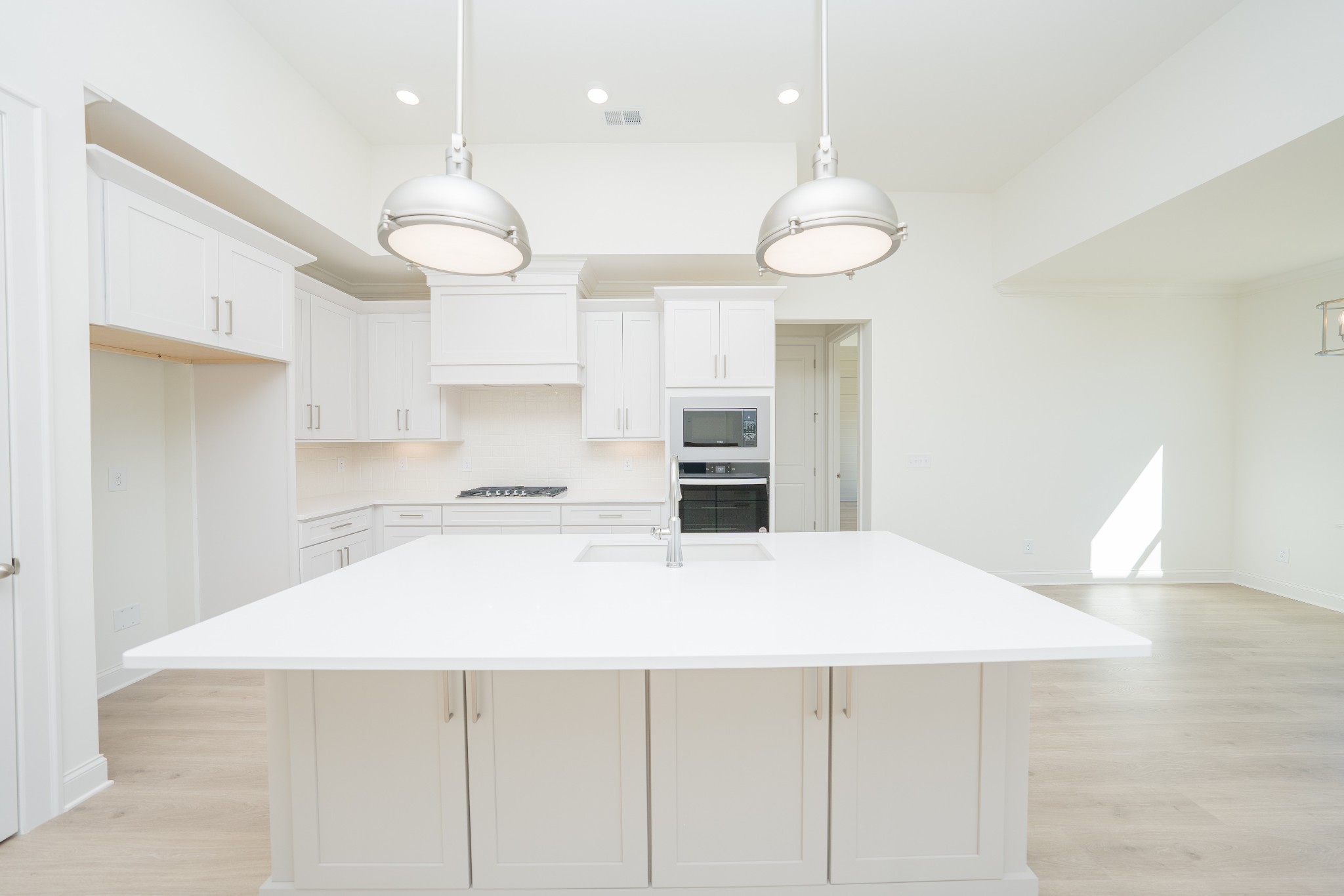 4025 John Marsh Road Spring Hill, TN 37174 - Photo 9 of 58 Gallery Image 9