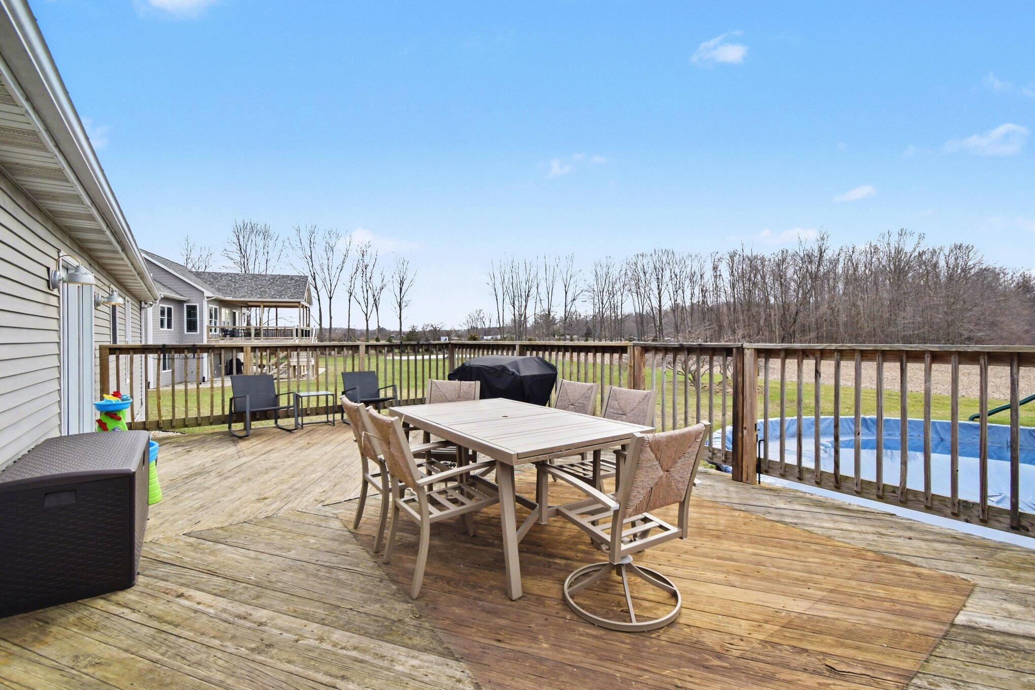 11652 Snow Road Bridgman, MI 49106 - Photo 7 of 31 023_file_3235